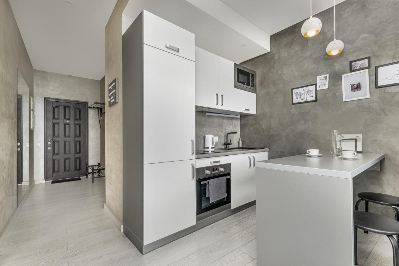 Razor Apartment With Terrace, Kamanina Odessa Exterior foto