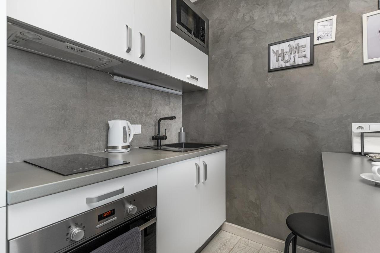 Razor Apartment With Terrace, Kamanina Odessa Exterior foto