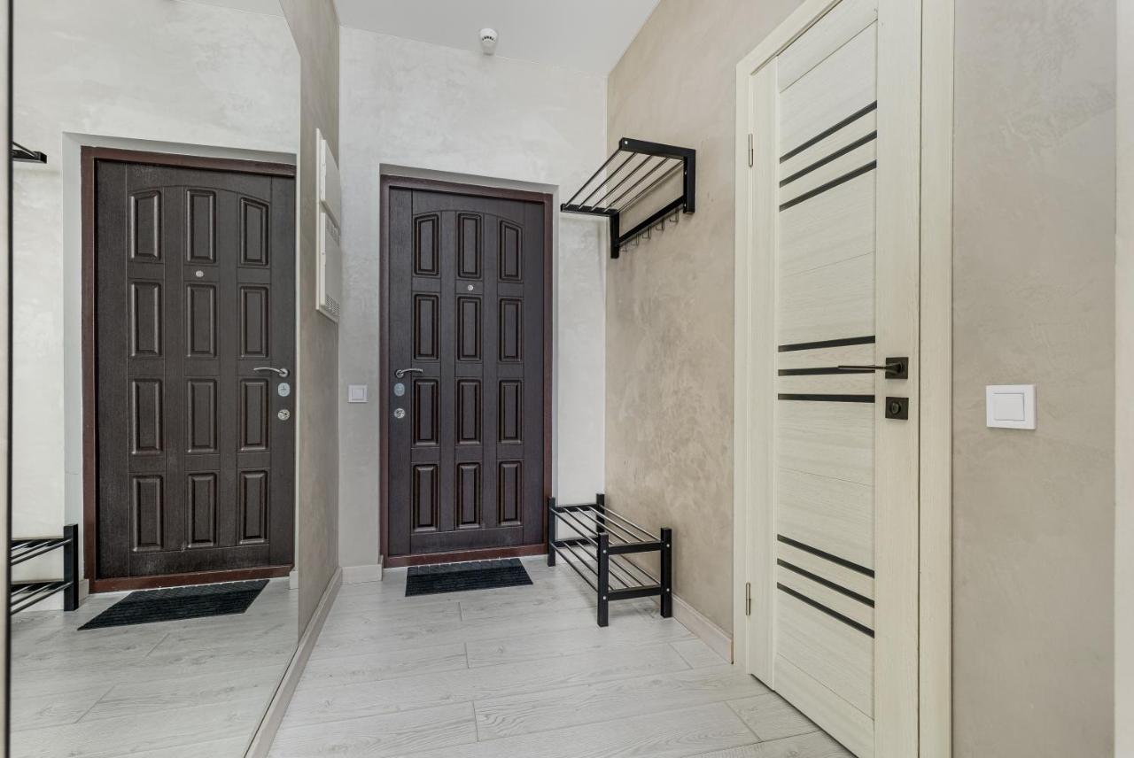 Razor Apartment With Terrace, Kamanina Odessa Exterior foto
